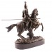 Скульптура «Конный рыцарь в доспехах с копьем»